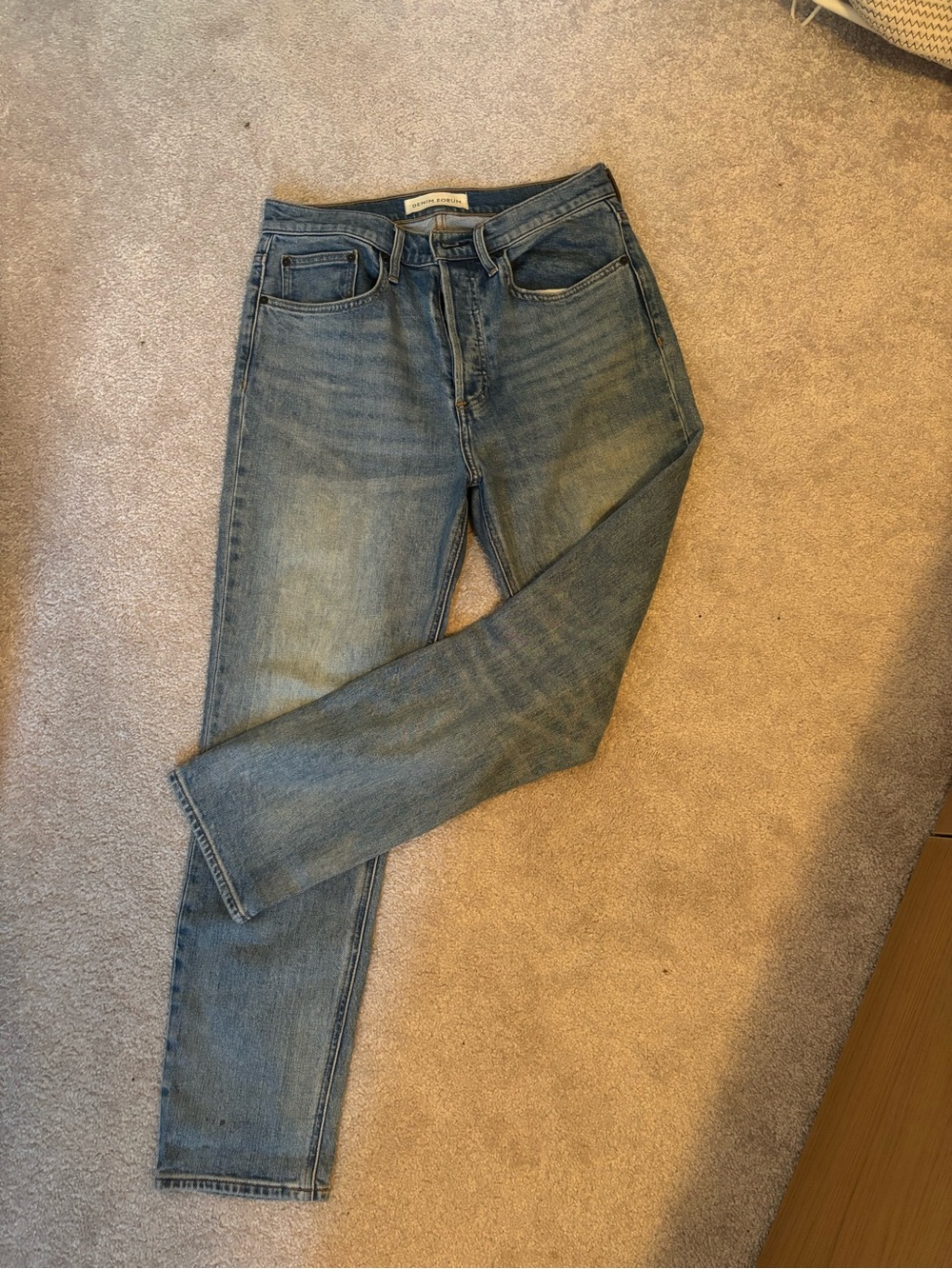 Denim Forum women’s Light Blue Slim Straight Jeans